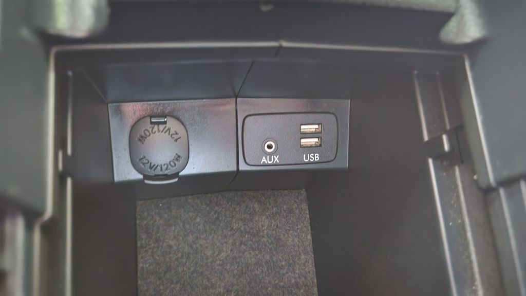 2017 Subaru Forester Image 52