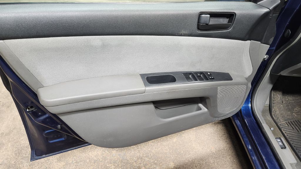 2009 Nissan Sentra Image 13