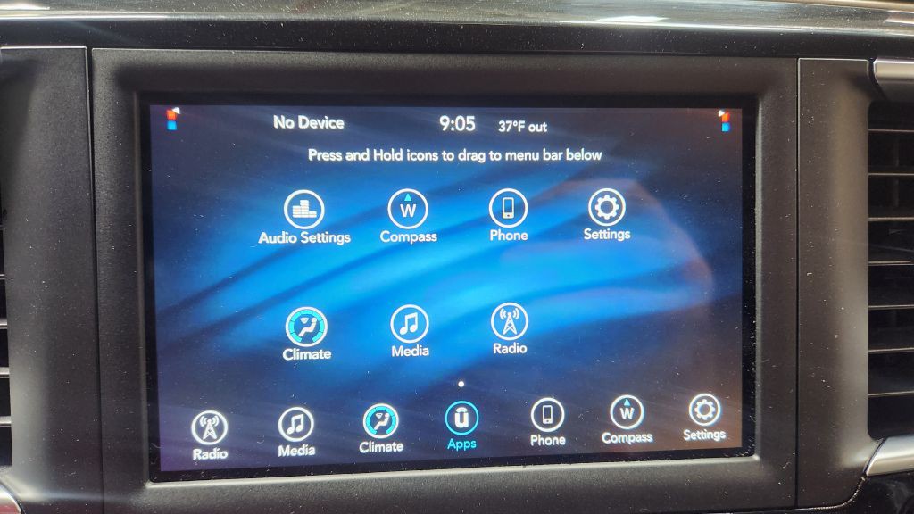 2021 Chrysler Voyager Image 42