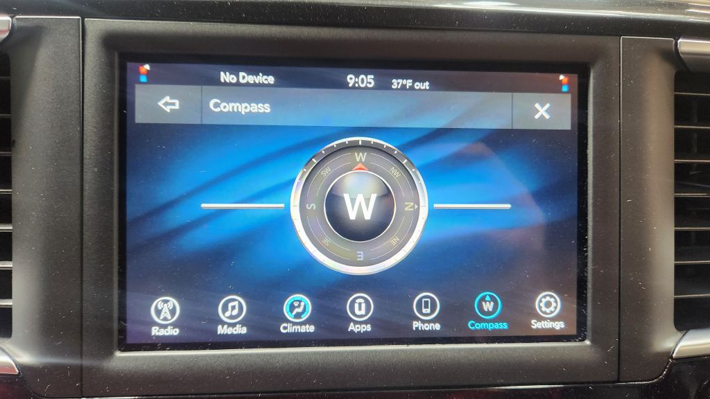 2021 Chrysler Voyager Image 44