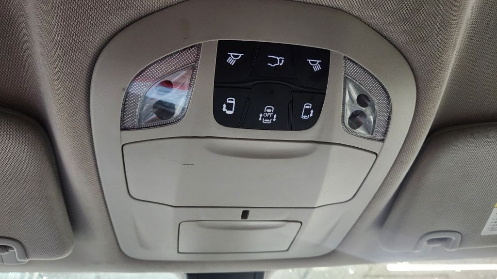 2021 Chrysler Voyager Image 52