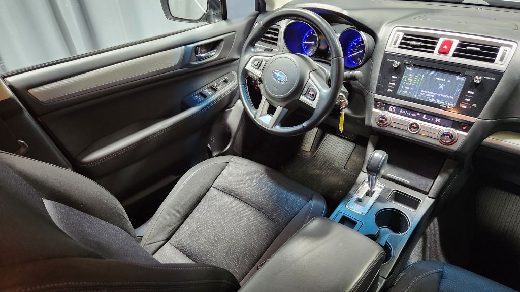 2015 Subaru Legacy Image 36