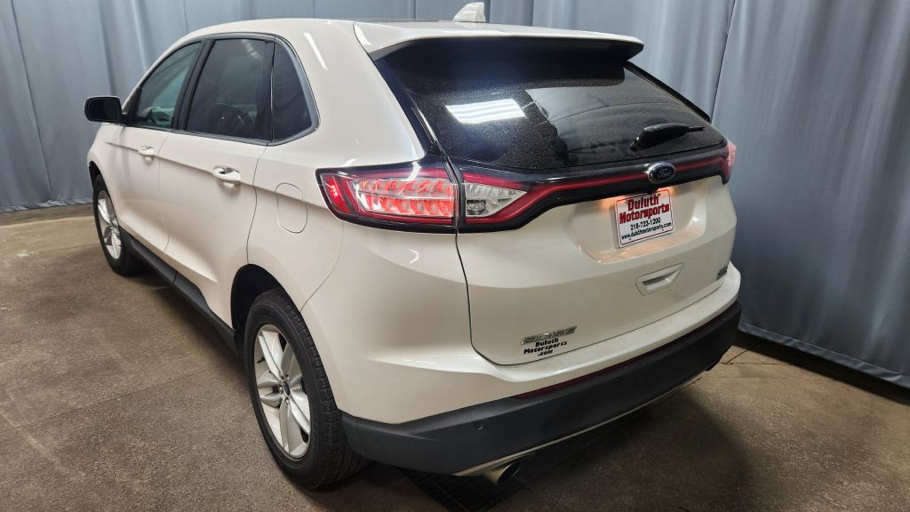 2017 Ford Edge Image 3