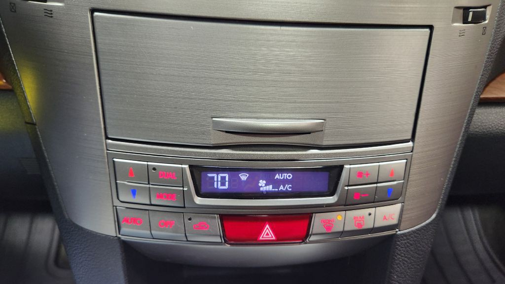 2013 Subaru Outback Image 52