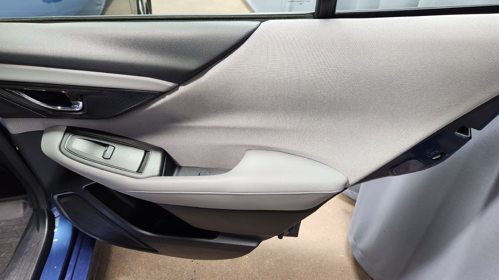 2020 Subaru Legacy Image 10