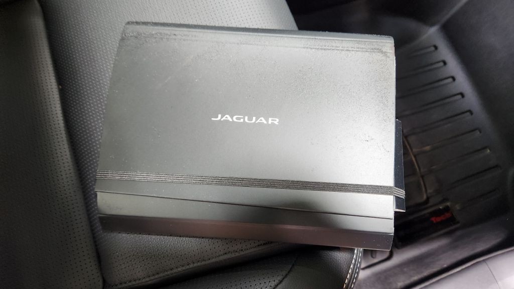 2025 Jaguar F-PACE Image 47