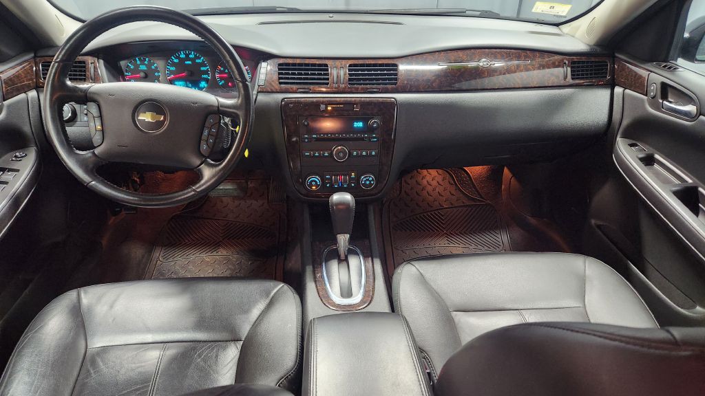 2014 Chevrolet Impala Image 12
