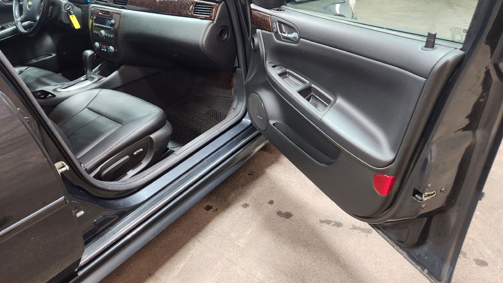 2014 Chevrolet Impala Image 38