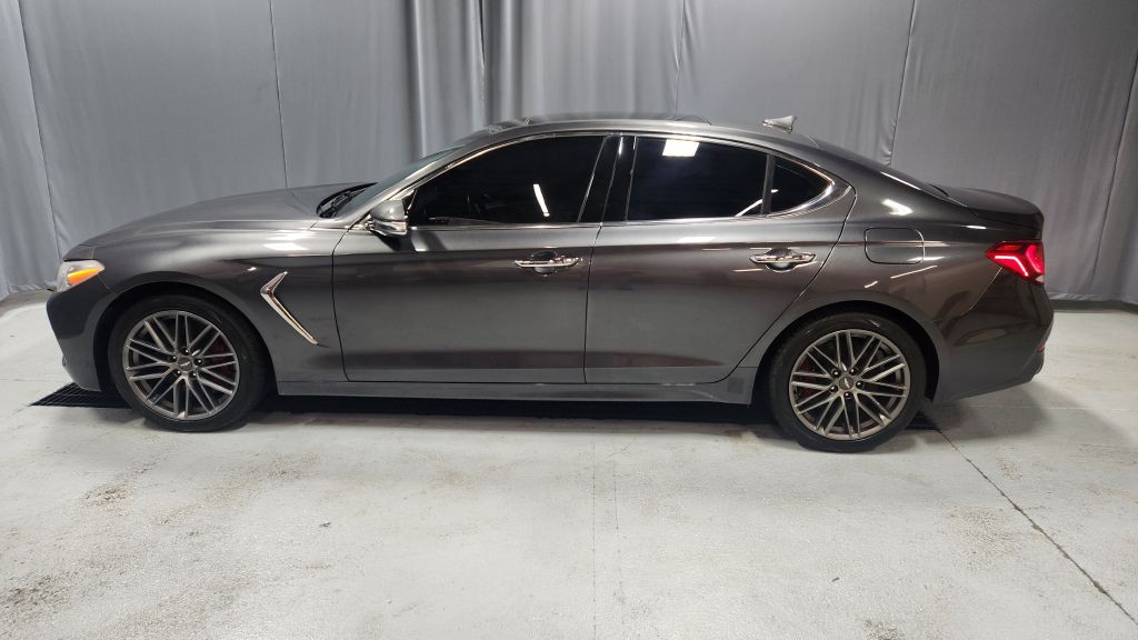 2019 Genesis G70 Image 1
