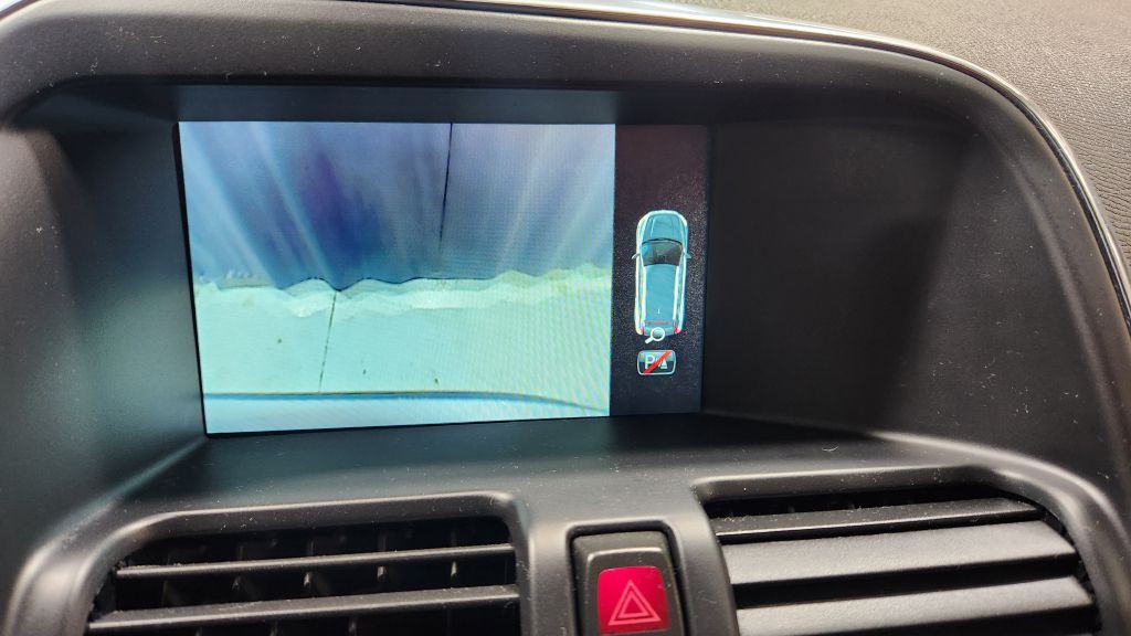 2017 Volvo XC60 Image 51