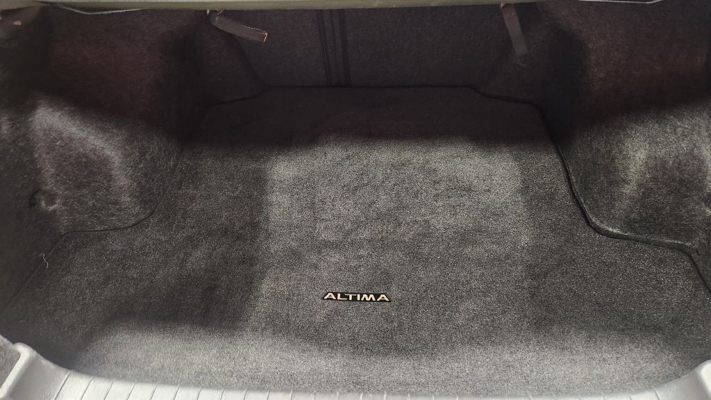 2018 Nissan Altima Image 7