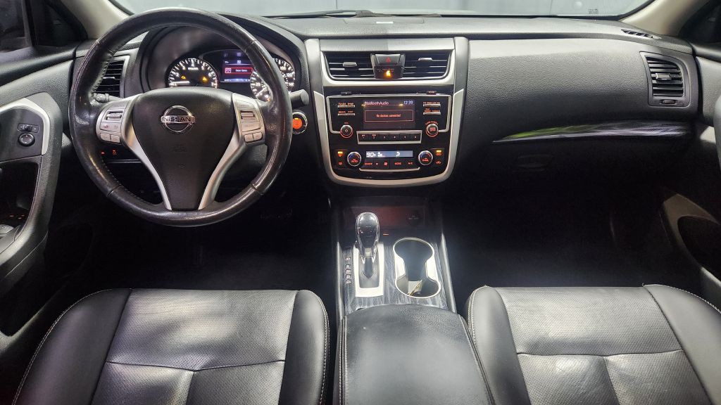 2018 Nissan Altima Image 12