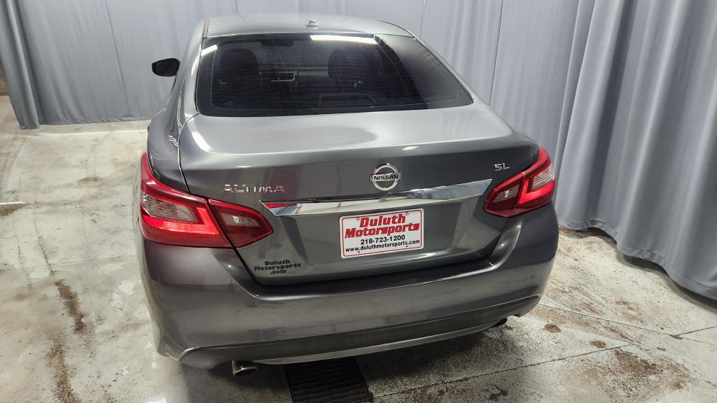 2018 Nissan Altima Image 4