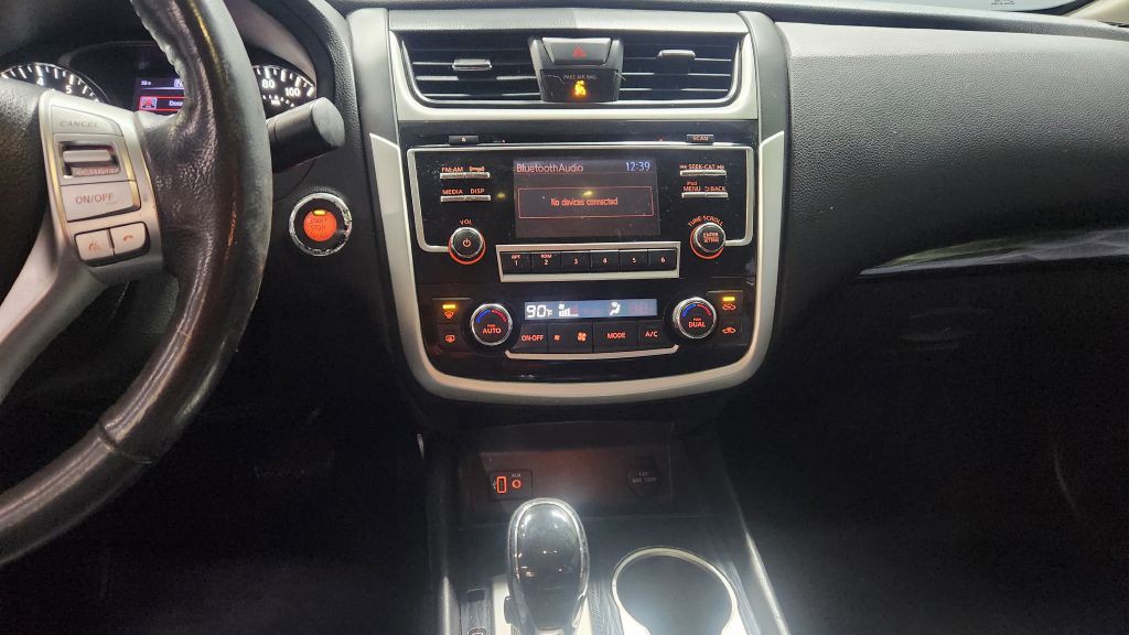 2018 Nissan Altima Image 14
