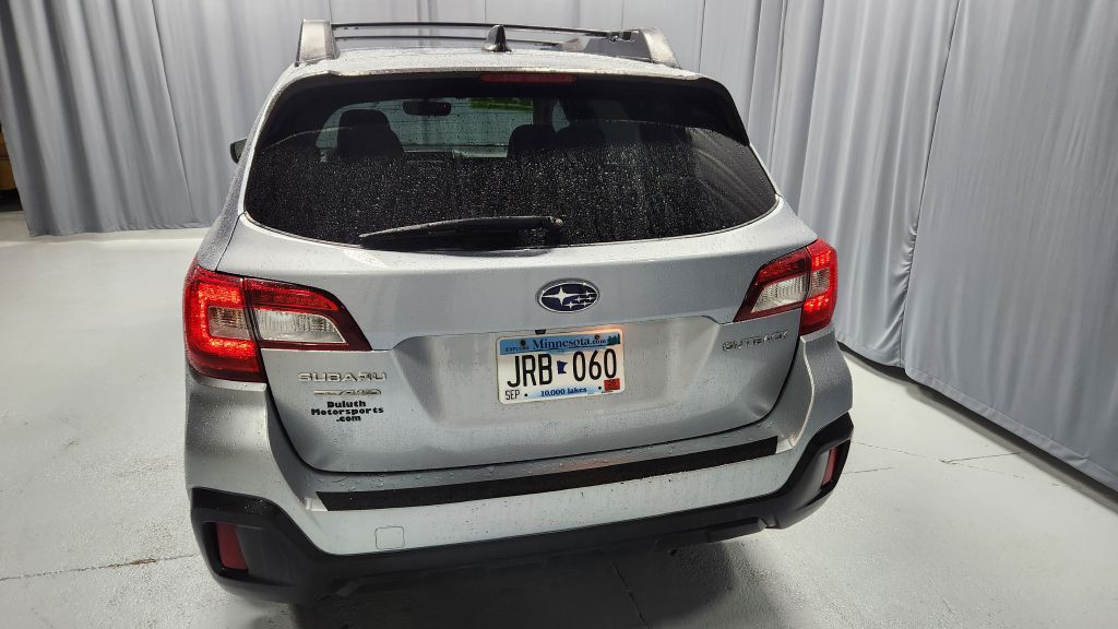 2018 Subaru Outback Image 4