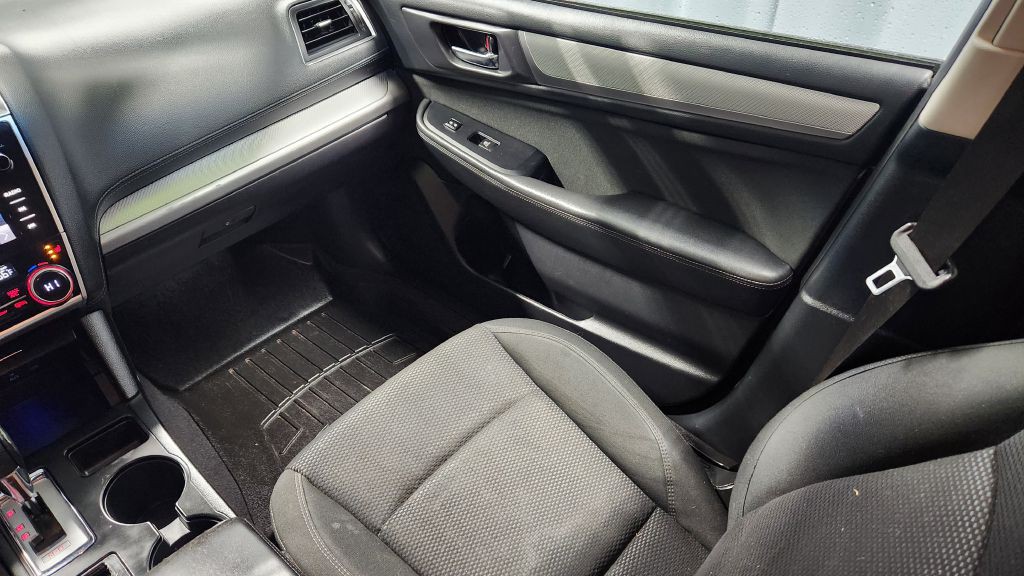 2018 Subaru Outback Image 19