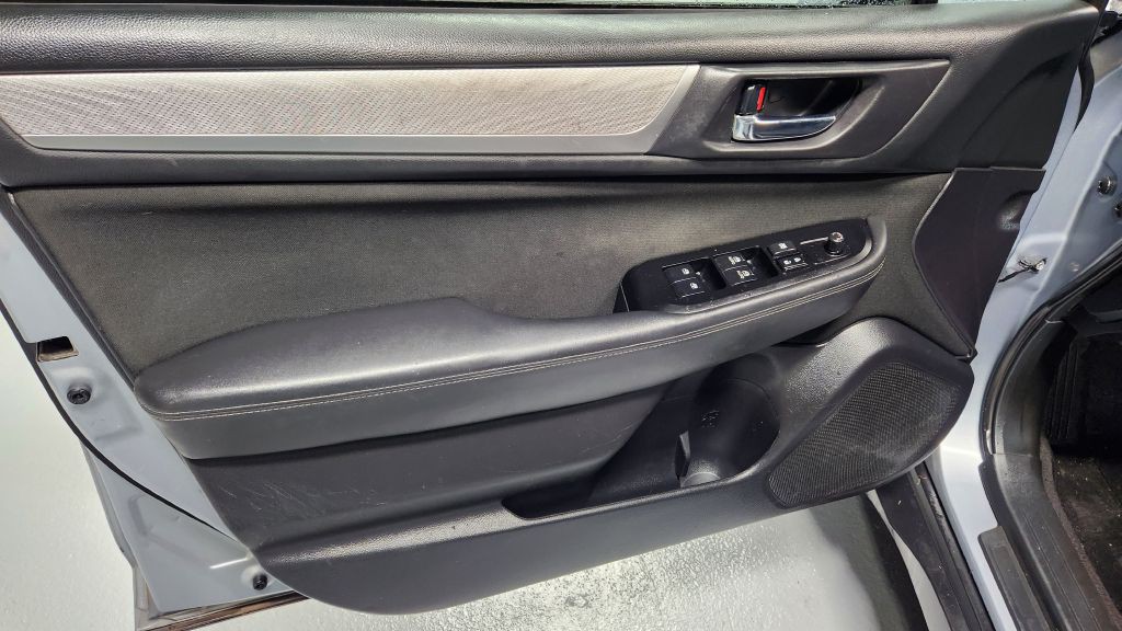 2018 Subaru Outback Image 20