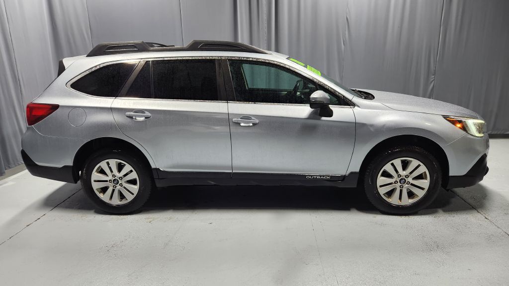 2018 Subaru Outback Image 34
