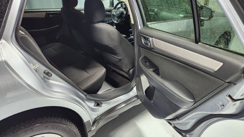 2018 Subaru Outback Image 42