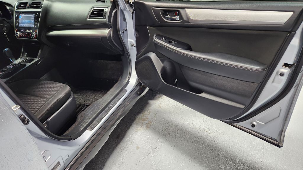 2018 Subaru Outback Image 46
