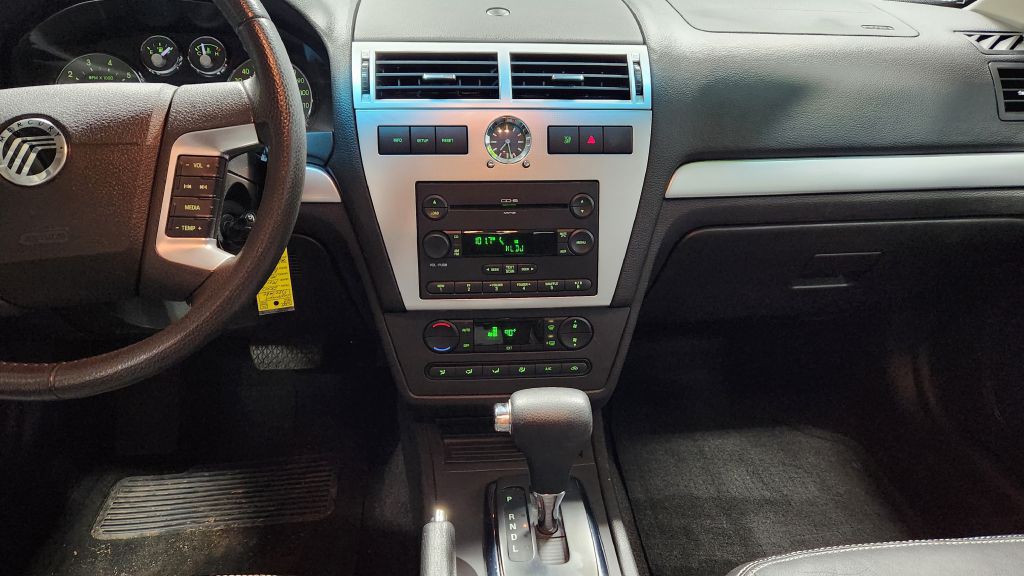 2007 Mercury Milan Image 14