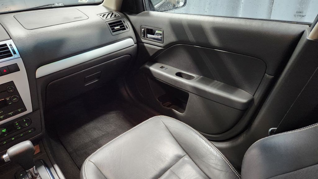 2007 Mercury Milan Image 15