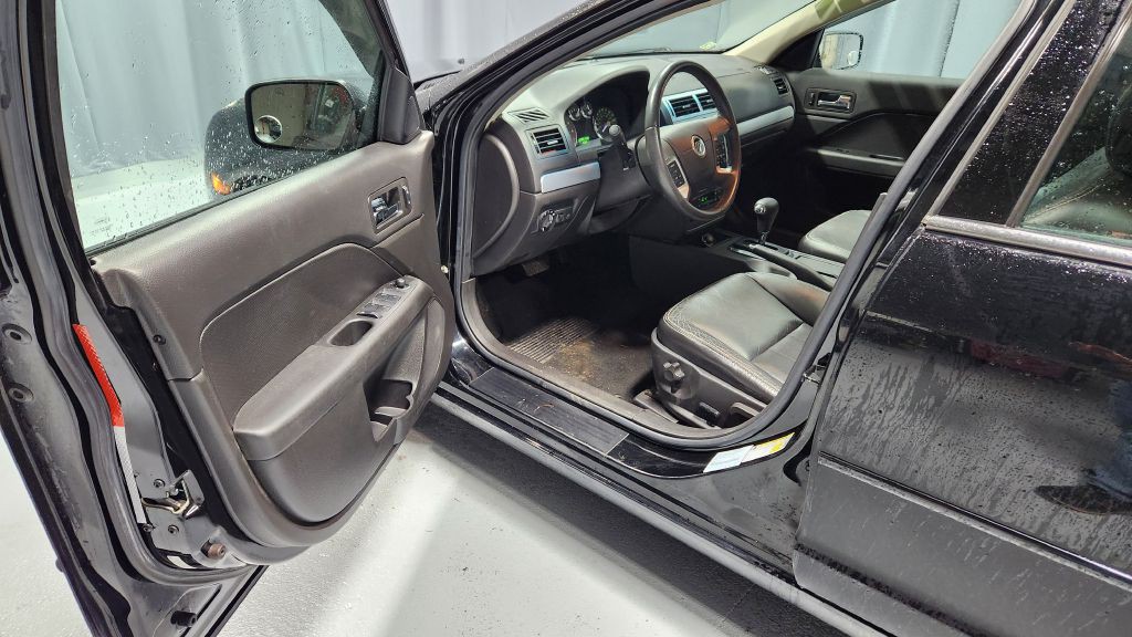 2007 Mercury Milan Image 18