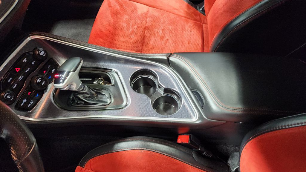 2017 Dodge Challenger Image 21