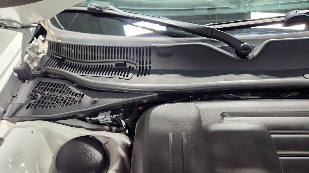 2017 Dodge Challenger Image 49