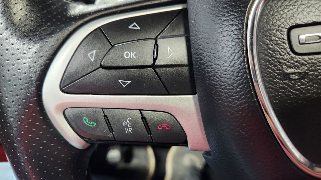 2017 Dodge Challenger Image 63