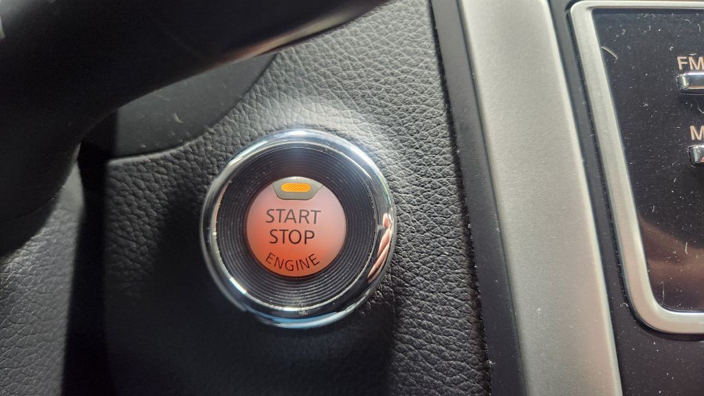 2017 Nissan Altima Image 48