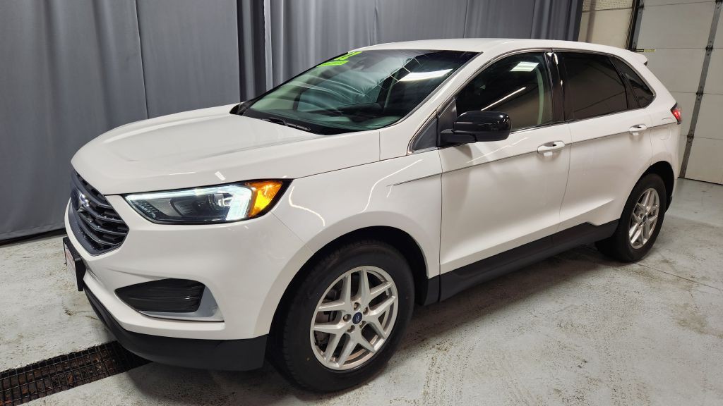 2022 Ford Edge Image 2