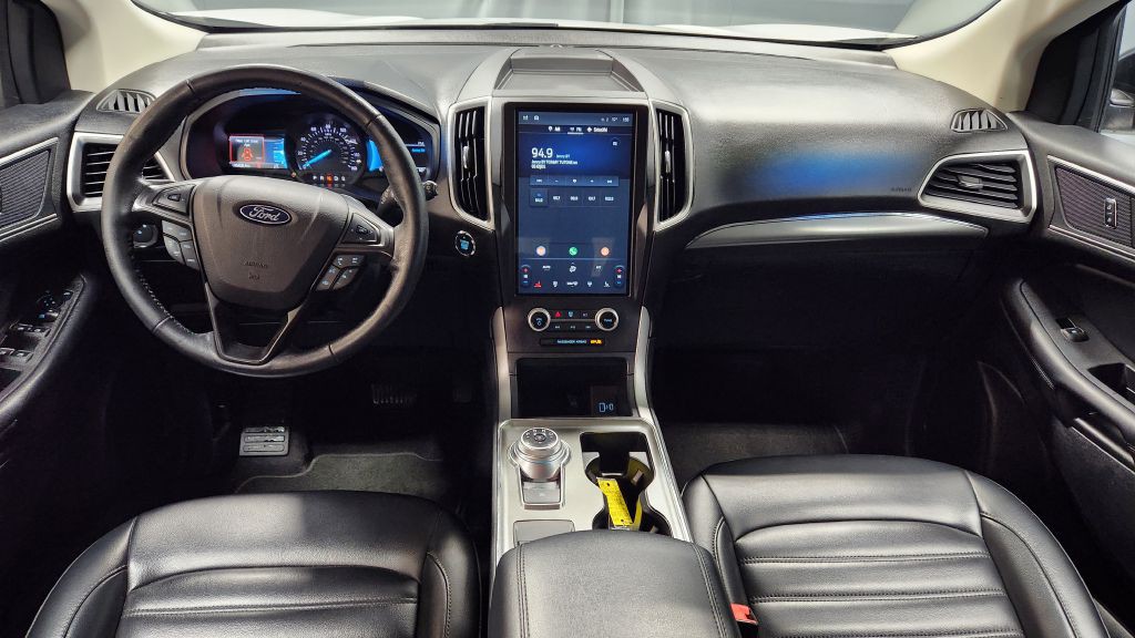 2022 Ford Edge Image 14