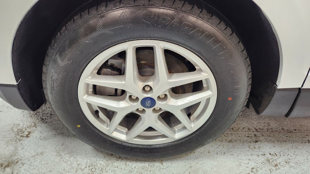 2022 Ford Edge Image 26