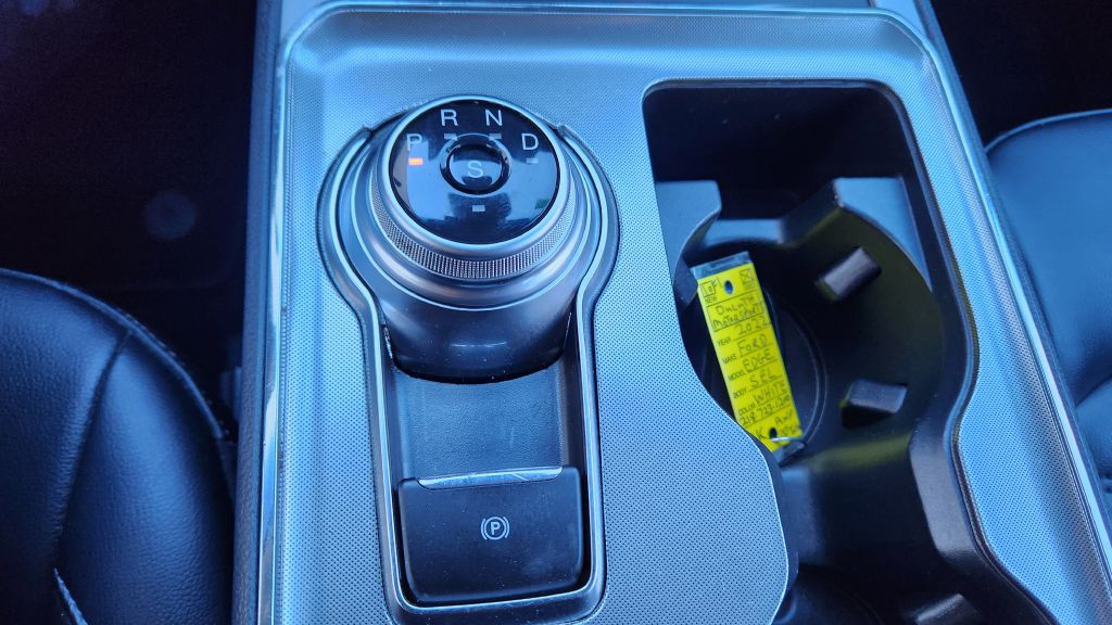 2022 Ford Edge Image 50