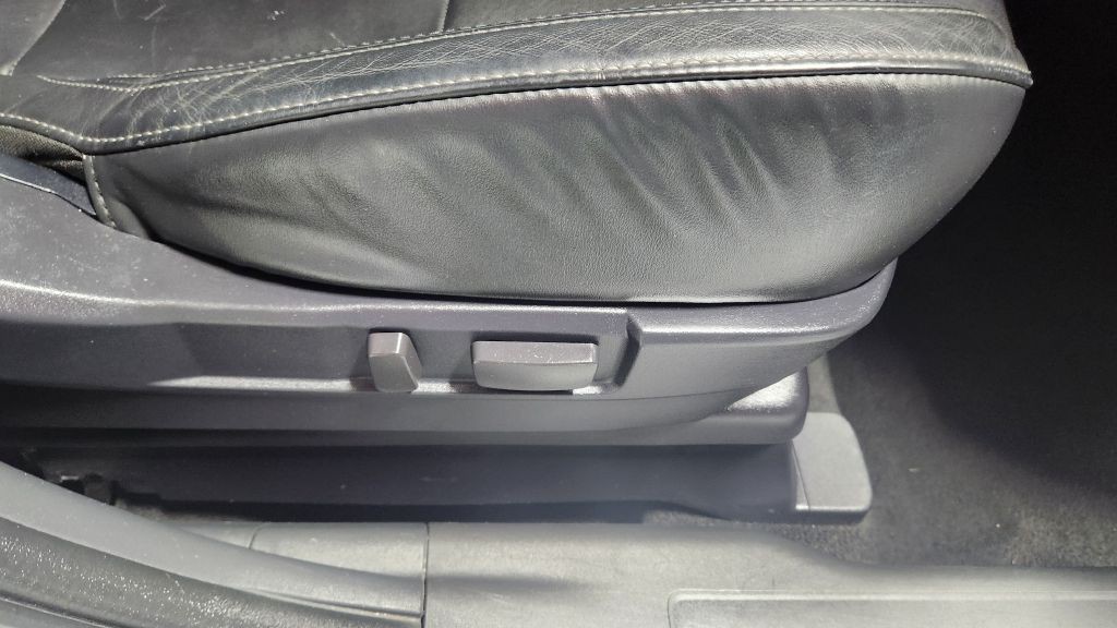 2020 Mitsubishi Outlander Image 39