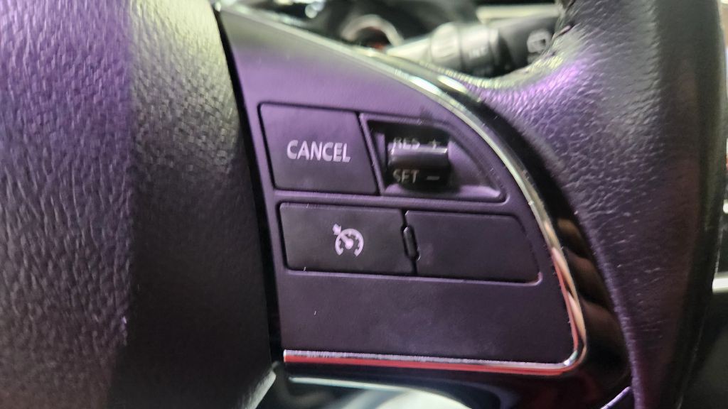 2020 Mitsubishi Outlander Image 45