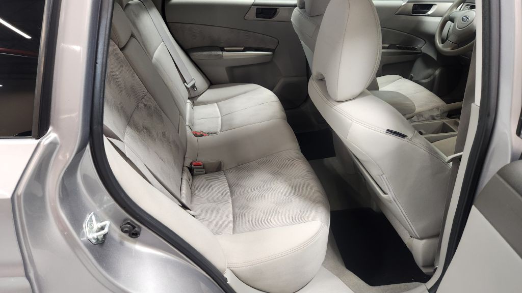 2009 Subaru Forester Image 39