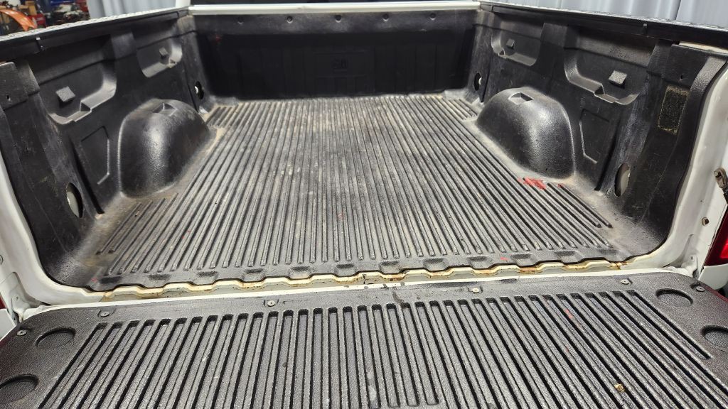 2011 Chevrolet Silverado 1500 Image 8