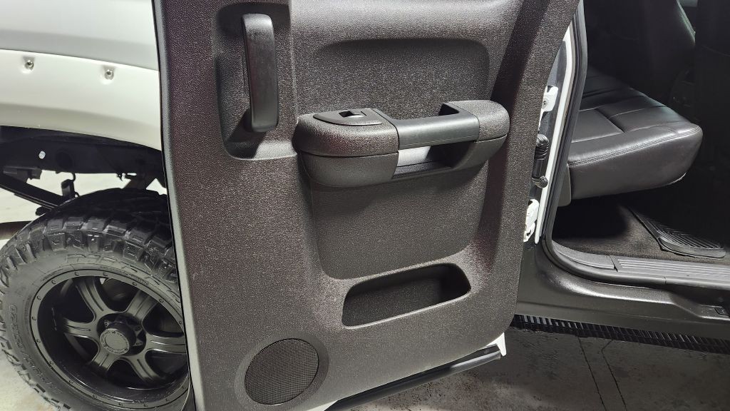 2011 Chevrolet Silverado 1500 Image 42