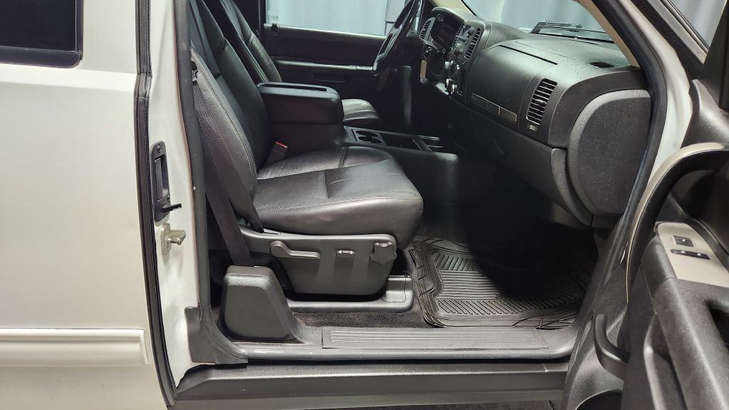 2011 Chevrolet Silverado 1500 Image 47