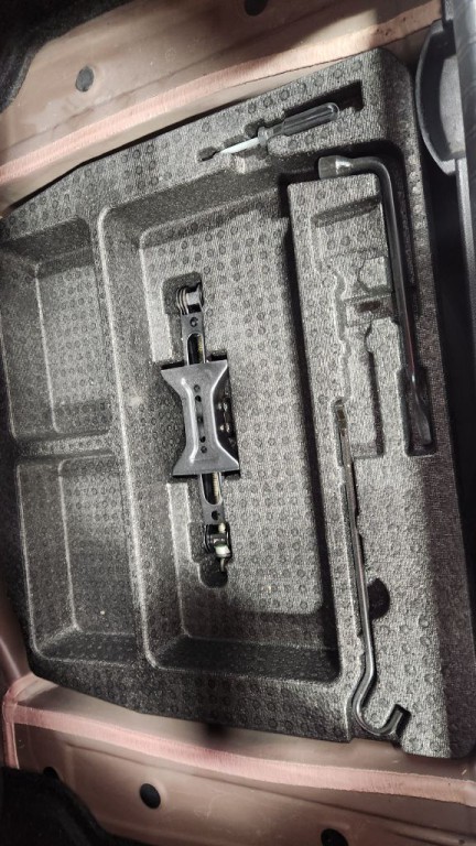 2019 Subaru Legacy Image 8