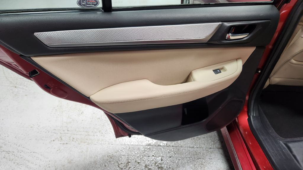 2019 Subaru Legacy Image 10