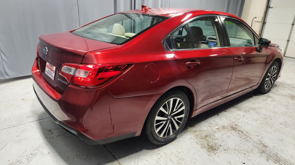 2019 Subaru Legacy Image 32