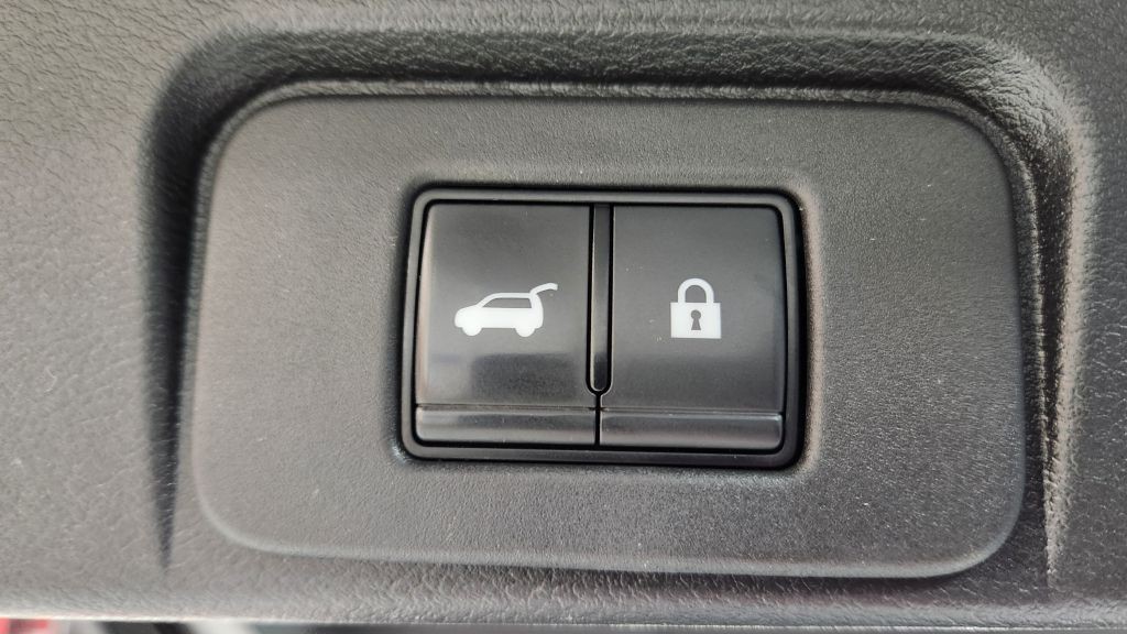 2023 Nissan Rogue Image 9