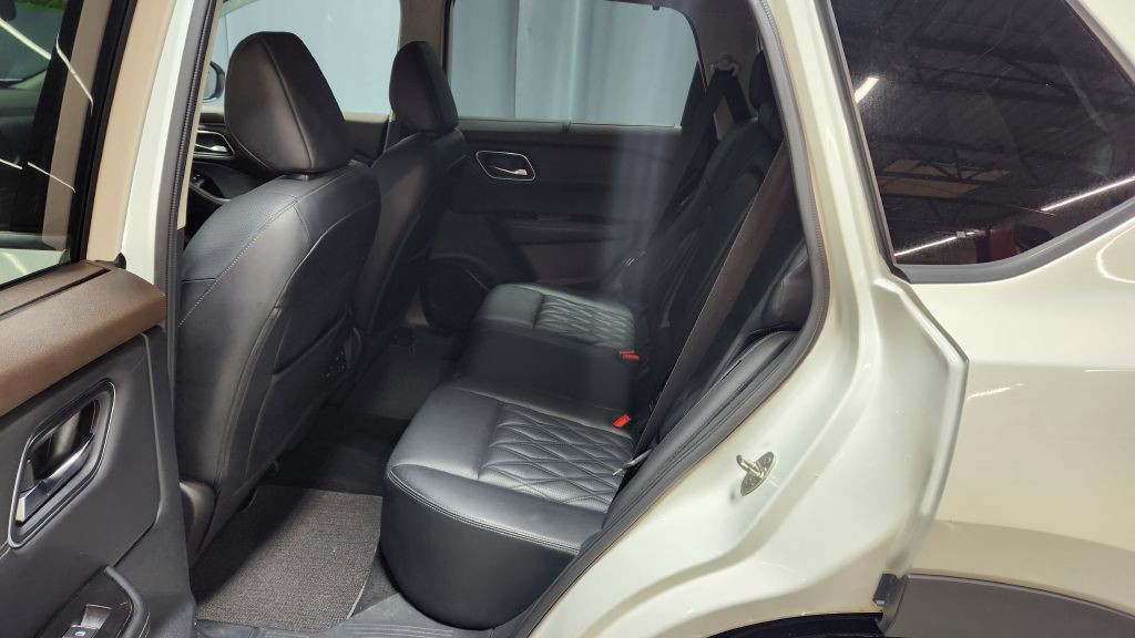 2023 Nissan Rogue Image 11
