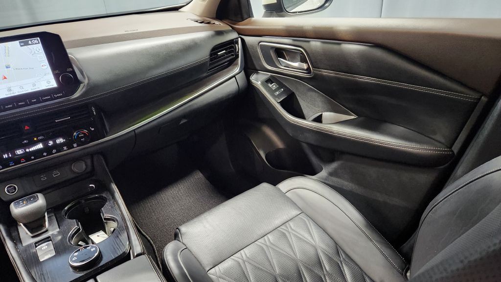 2023 Nissan Rogue Image 15