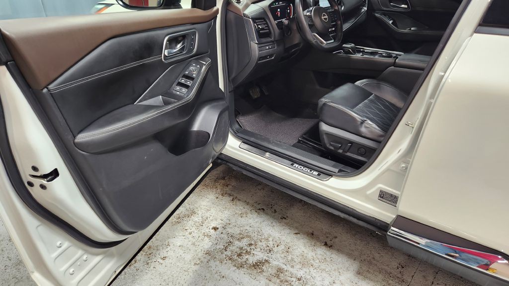 2023 Nissan Rogue Image 18