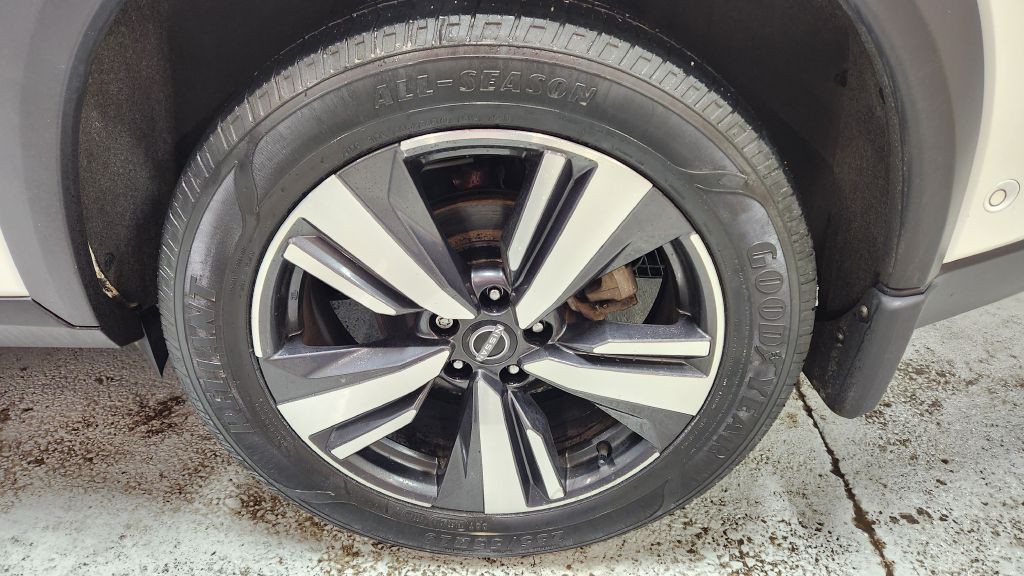 2023 Nissan Rogue Image 26