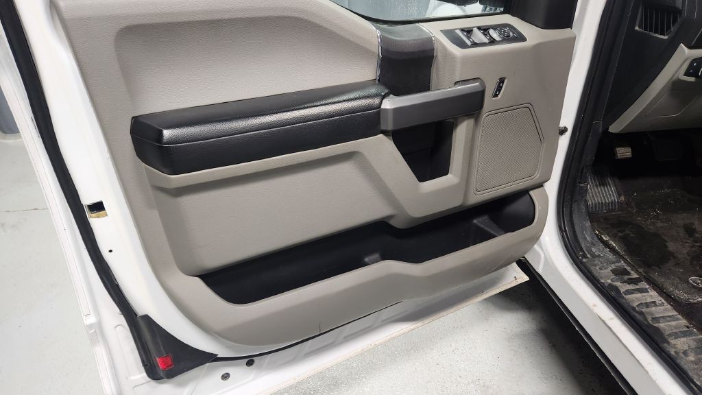 2017 Ford F-150 Image 7